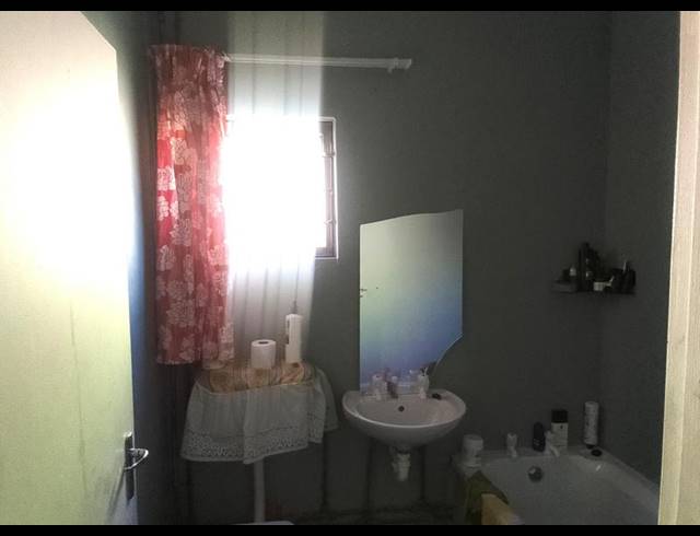 2 BEDROOM HOUSE FOR SALE IN THE HAGUE